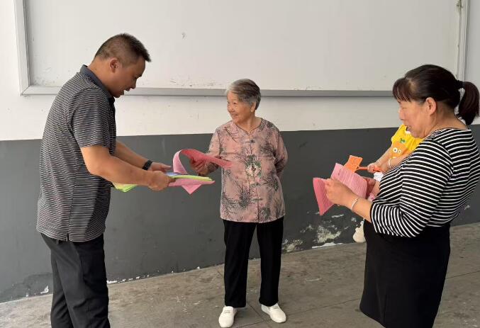 商洛市丹凤县劳动人事争议仲裁院：党建引领普法，服务群众零距离
