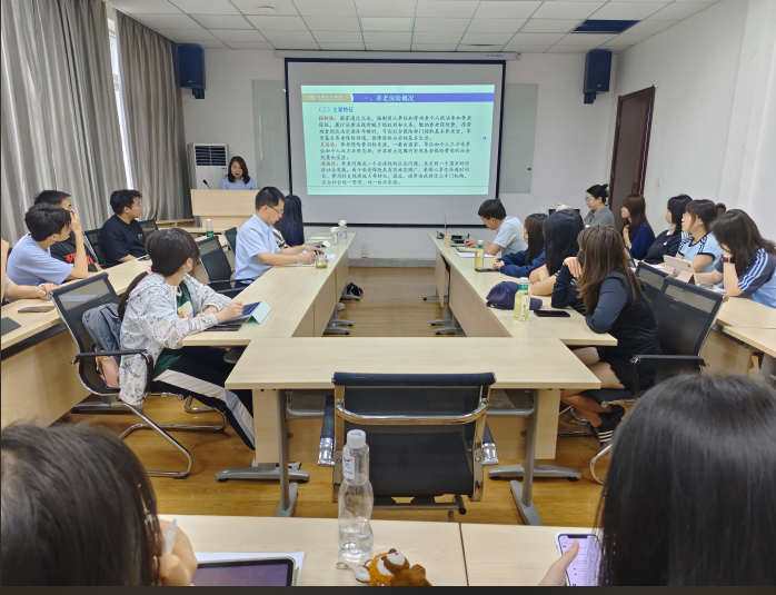 社保政策进校园 暖心护航毕业季-----杨凌示范区养老保险经办处开展大学毕业生社保政策专场培训活动