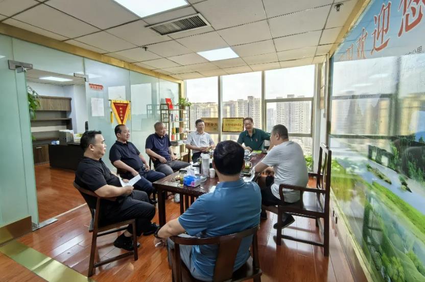 西安市碑林区工商联走访调研陕西省河南信阳商会 共话合作发展