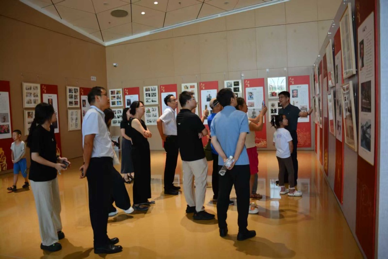 “大家小画连环画艺术百年巡展”西安盛大开幕