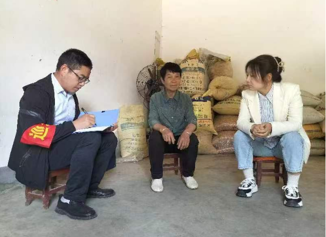 沃野躬耕铸新篇 ——商洛市镇安县双喜村驻村帮扶纪实