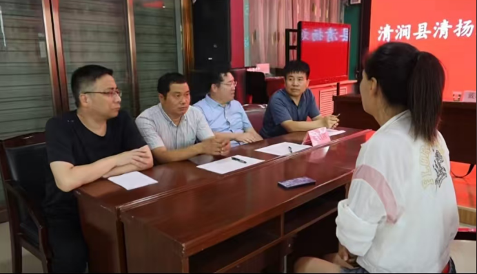苏陕协作搭建平台，助力企业发展与就业 ——榆林市清涧县举办苏陕劳务协作现场面试活动