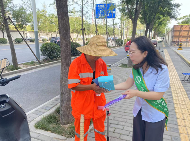 农银人寿陕西分公司积极组织开展7.8保险公众宣传日活动