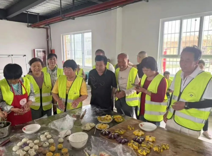 宝鸡市凤翔区：党建引领织密就业网 三级联动助农增收忙