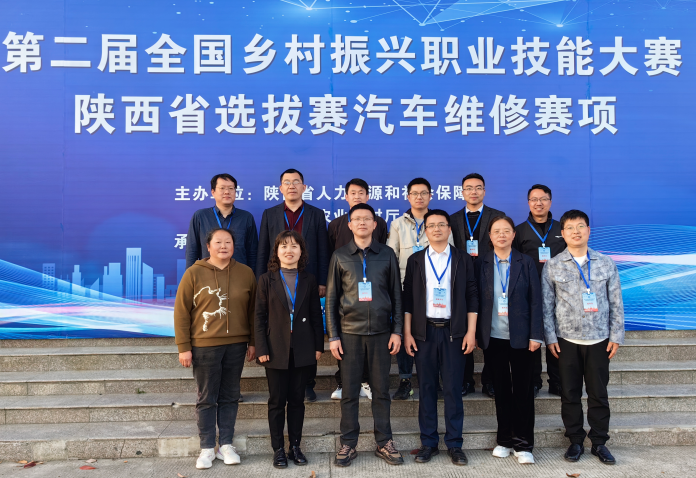 西安市技工学校优秀教师刘奕江：育技能人才，展师者担当    （二）