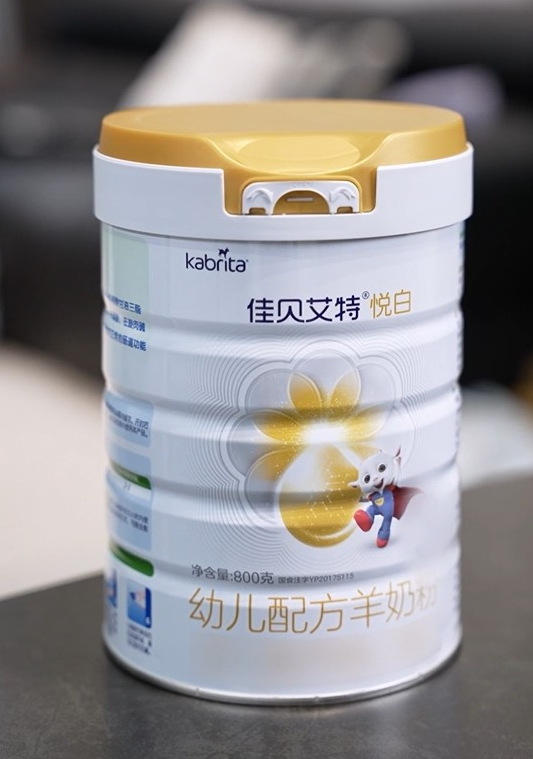 刚出生的婴儿喝什么品牌奶粉好？新手爸妈必看的选奶粉攻略来了