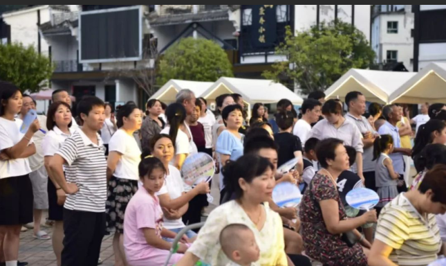 安康市石泉县城关镇、后柳镇：文旅搭台 唱响就业增收曲