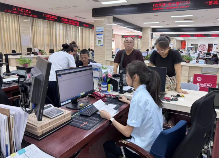 窗口暖答：铜川市印台区养老保险调待一线见闻