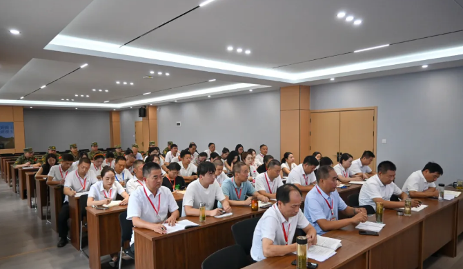 陕西科贸技工学校开展 2025-2026 学年教师能力提升培训