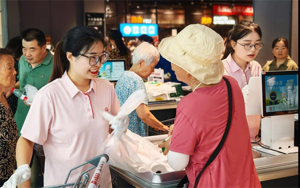 “胖永辉”的西安样本：一年过去，中贸广场店带来了哪些改变？