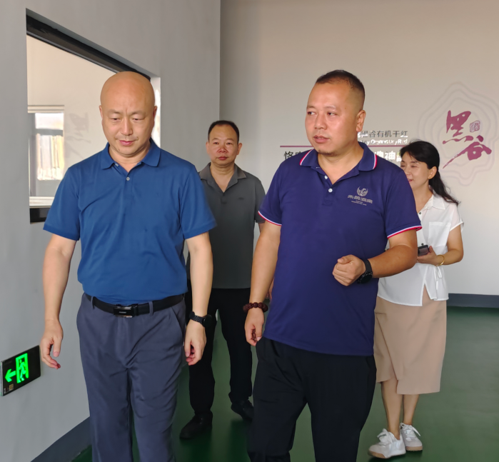 如洋工作组调研特色企业 推动苏陕协作消费帮扶升级