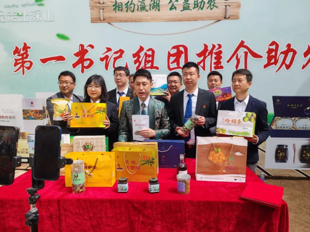蒲城县洛滨镇：常抓不懈筑牢安全防线 全力保障镇域和谐稳定