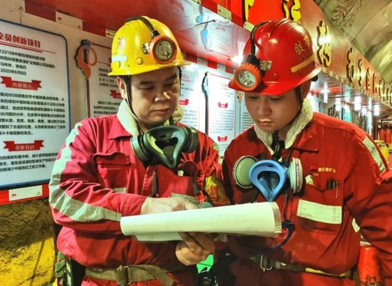 陕煤曹家滩矿业公司：从“青苗”到“栋梁”的师徒征程