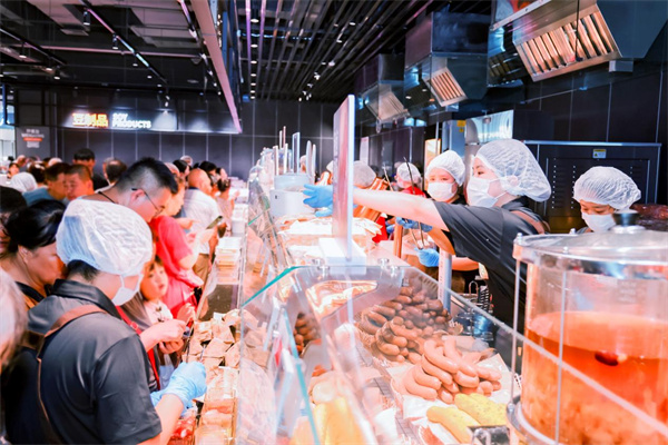 “胖永辉”汉中首店亮相 商品结构近80%接近胖东来