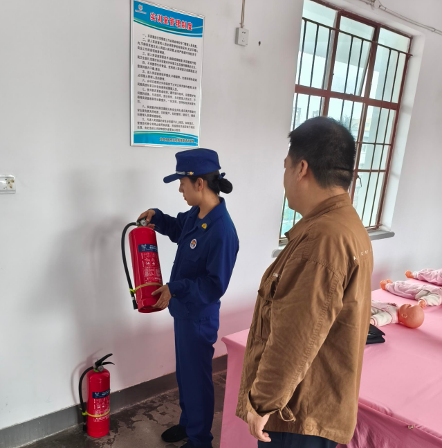 宝鸡市陈仓区人社局开展双节职业技能培训学校安全联合检查