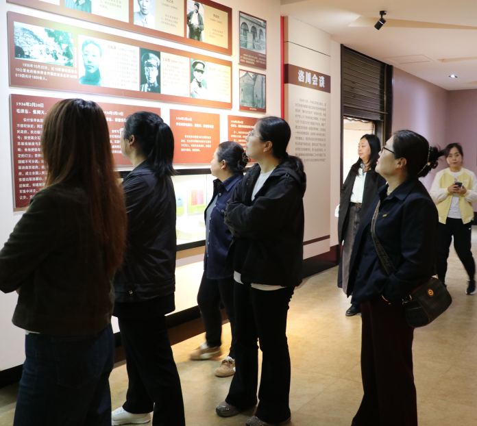 延安市宝塔区养老保险经办中心开展主题党日活动：红色教育铸魂 赋能社保服务
