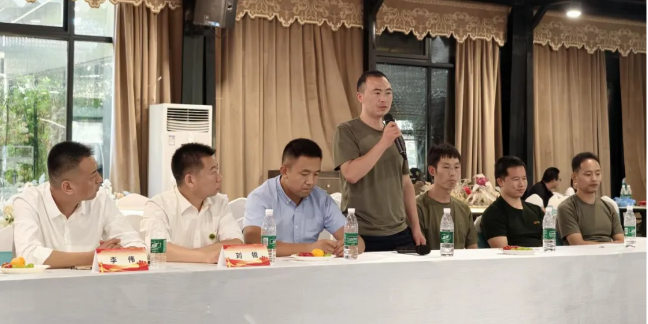 退伍不褪色 创业启新程 —— 汉中市举办 “源来好创业” 退役军人创新创业观摩交流活动