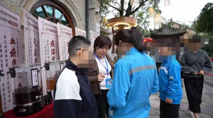 诺圆AI体质检测携手礼泉县袁家村中医街，免费检测开启健康食养新篇